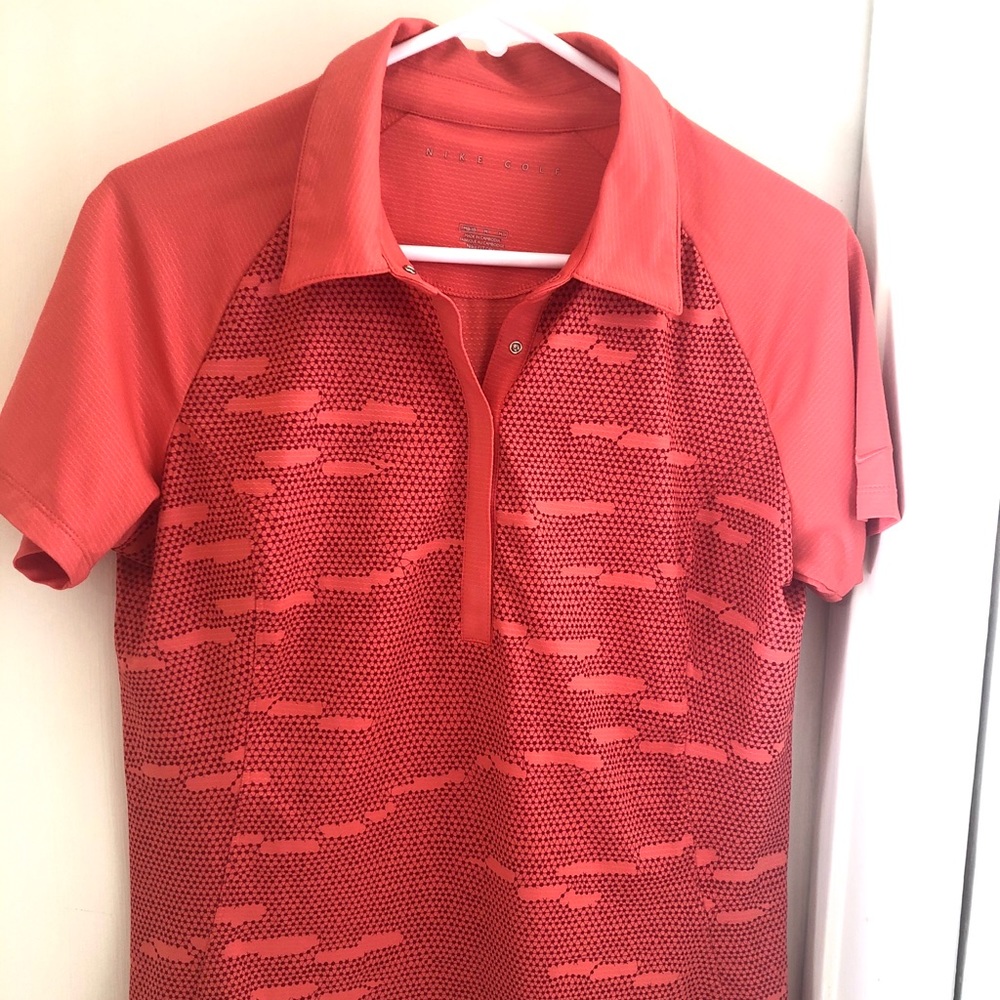 🏌️‍♀️ Nike Dry Fit Golf shirt - Coral - Like New
